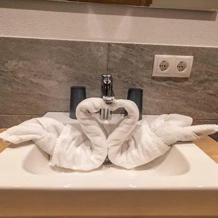 A Casa Rubin & * זולדן